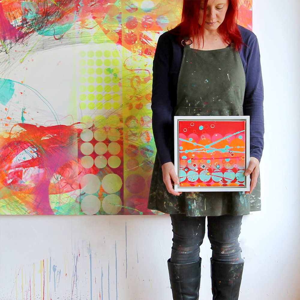 Colourful contemporary artist Kate green